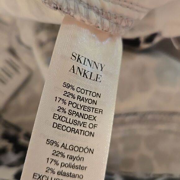 White House Black Market skinny ankle leopard print jeans size 2 - Picture 9 of 9